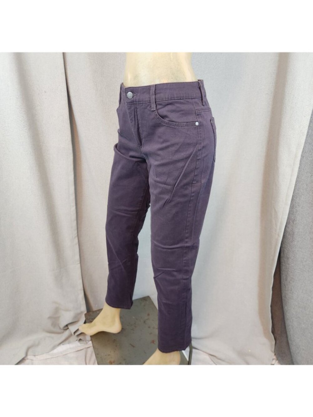 Bandolino Amy Purple Cotton Mid Rise Slim Fit Jeans Size 6 SMALL 28 W x 28 I - Picture 7 of 8